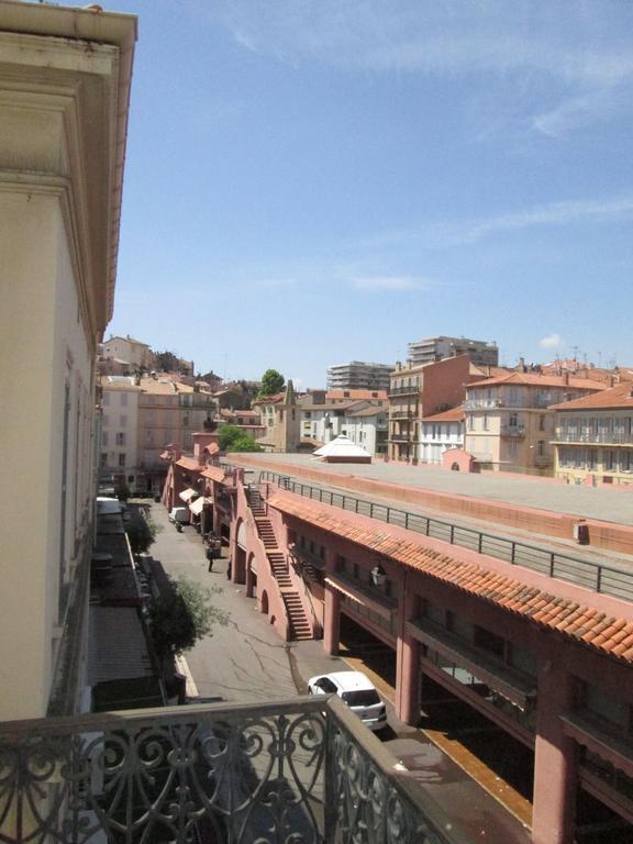 Modern Apartment 2 Bedrooms Quiet Terrace In A Palm Beach Area, 30 Meters From Seaside Cannes Pokoj fotografie